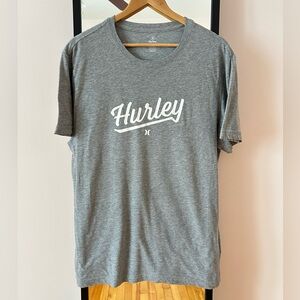 Hurley skate 🛹 essential logo tee shirt